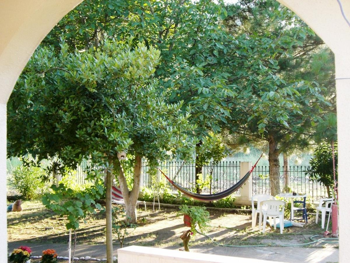 Garden Bungalow Valentina 스타브로스 외부 사진